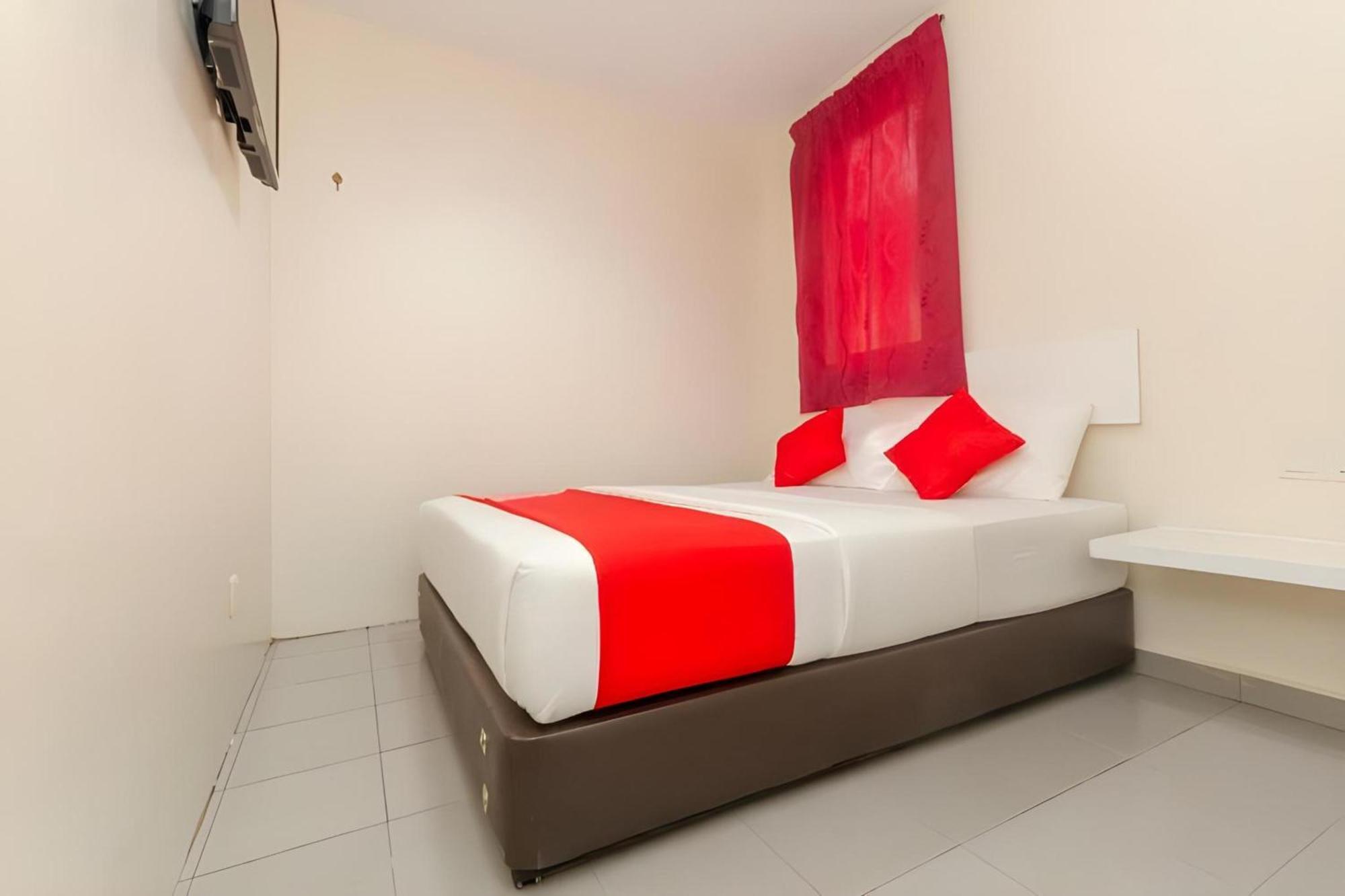 Skudai Hotel Екстер'єр фото