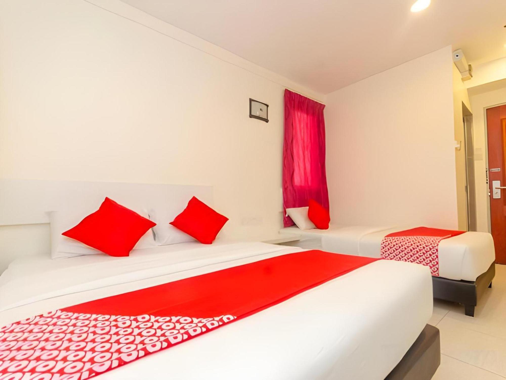 Skudai Hotel Екстер'єр фото