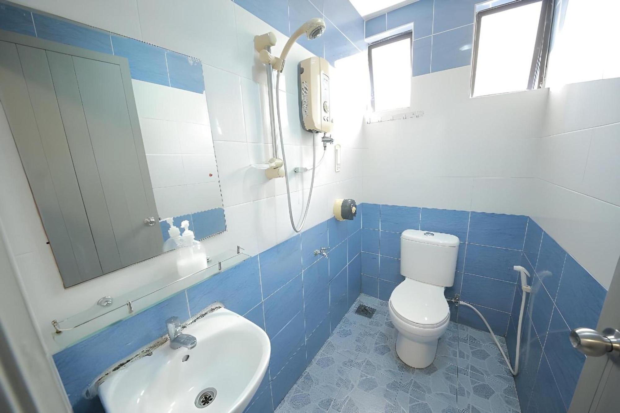 Skudai Hotel Екстер'єр фото