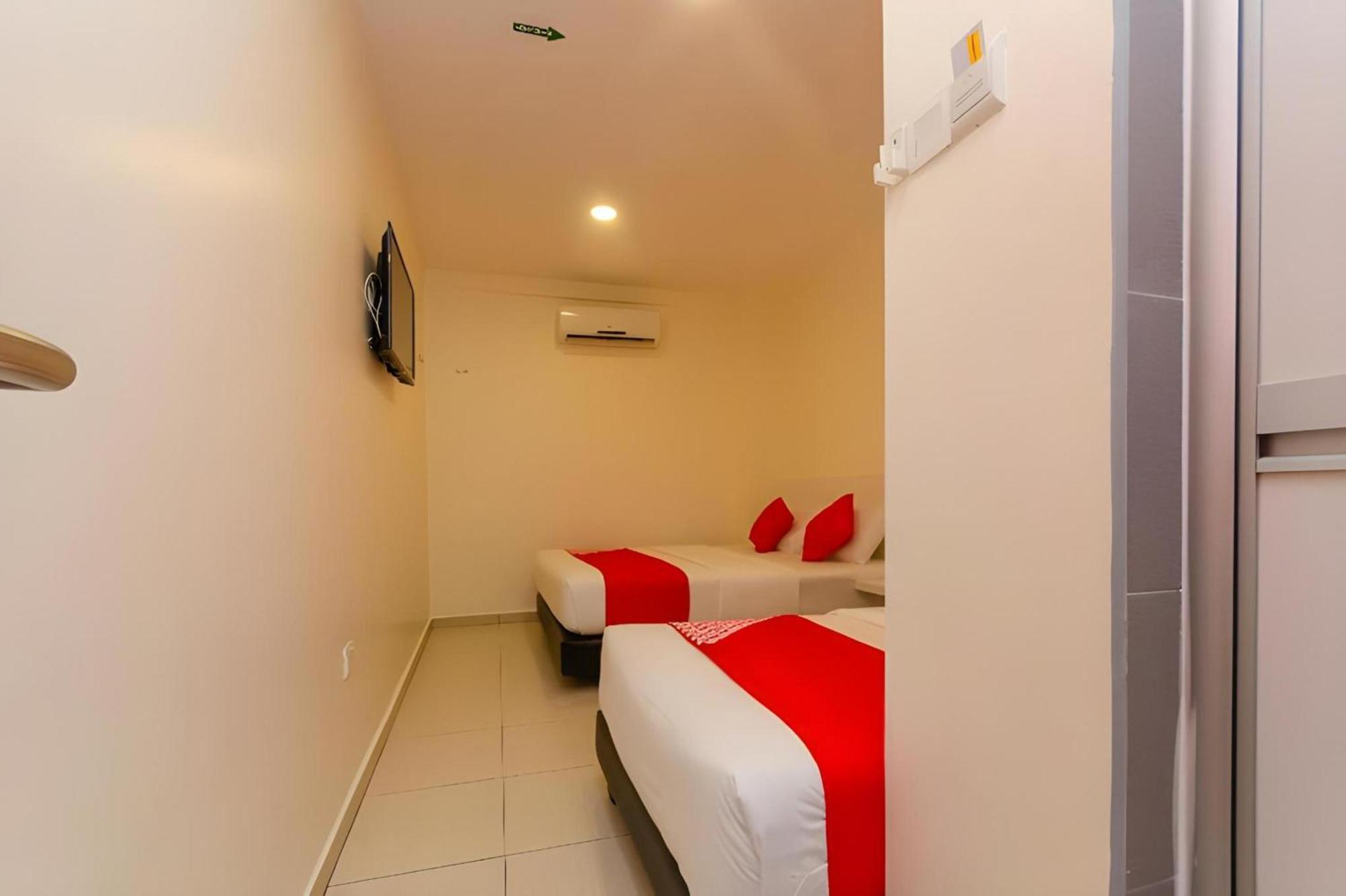 Skudai Hotel Екстер'єр фото