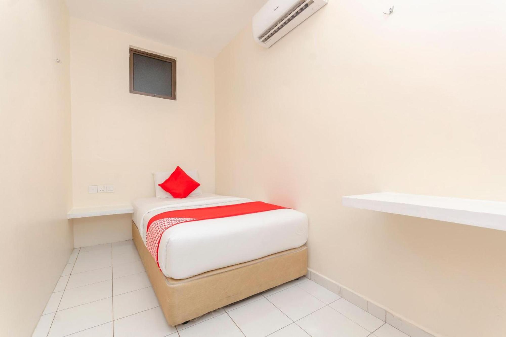 Skudai Hotel Екстер'єр фото